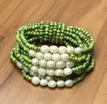 Load image into Gallery viewer, Freshwater Pearl Bracelet - 6 Colors