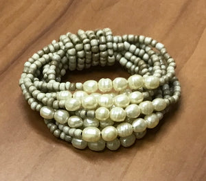 Freshwater Pearl Bracelet - 6 Colors