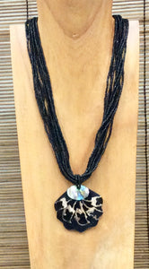 Fan-shaped Sea Shell Necklace in Black